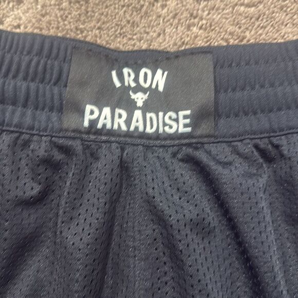 Project Rock under armour boys size large shorts! Great condition barely worn - Picture 2 of 7